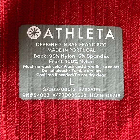 Athleta Insulated Flurry PrimaLoft® Vest - Picture 8 of 9